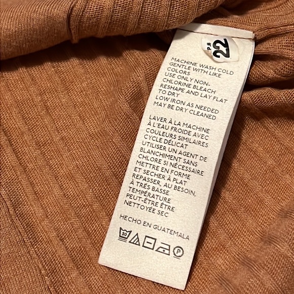NWOTS FREE PEOPLE FLARED SLEEVE TEE (XL) - Picture 12 of 13
